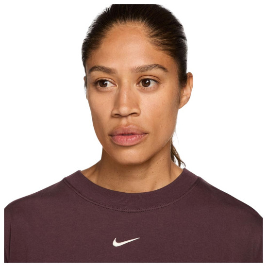 Nike Γυναικεία κοντομάνικη μπλούζα Sportswear Essential